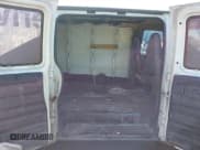 ✅ 2005 Chevrolet Express Cargo • VIN: 1GCGG25V151268275 • Лот: 43158798. Опубликован ранее на IAAI с пробегом 216 031 миль. Бесплатный доступ к архиву аукционных продаж из США и подробный отчёт об истории автомобиля на DreamBid. Изображение 8.