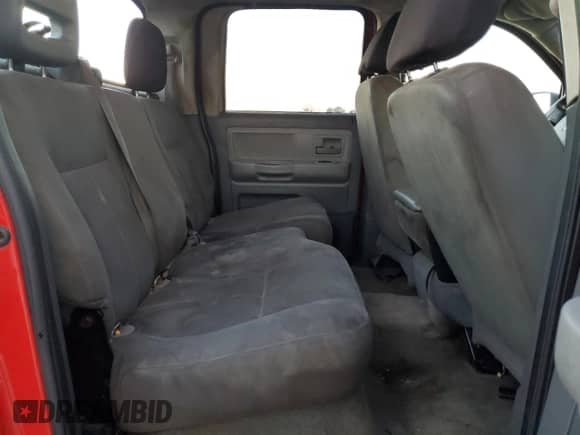 2006 Dodge Dakota SLT с VIN 1D7HE48K16S687252, выставлен на аукционе Copart как лот 85210814 с пробегом 250 541 миль миль и На запчасти • Non repairable. История ставок и продаж доступна на DreamBid. Изображение 10.