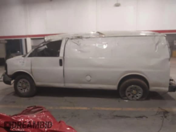 ✅ 2011 Chevrolet Express Cargo • VIN: 1GCSGAFX7B1125833 • Лот: 39072966. Опубликован ранее на IAAI с пробегом 293 610 миль. Бесплатный доступ к архиву аукционных продаж из США и подробный отчёт об истории автомобиля на DreamBid. Изображение 13.