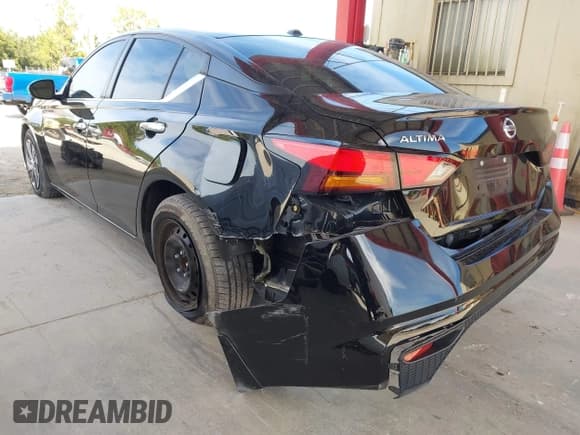 ✅ 2020 Nissan Altima S • VIN: 1N4BL4BV7LC207381 • Lot: 43678558. Wystawiony na IAAI z przebiegiem 81 262 mil. Bezpłatny archiwum sprzedaży aukcyjnych z USA i szczegółowy raport historii pojazdu na DreamBid. Zdjęcie 6.