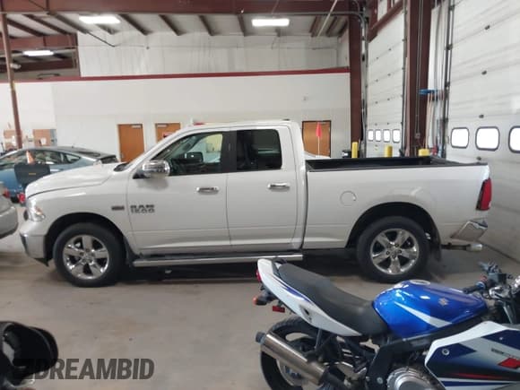 ✅ 2016 Ram 1500 Big Horn • VIN: 1C6RR7GT6GS349420 • Lot: 43705210. Listed on IAAI with 143,566 mi. Free auction sales archive from the USA and detailed vehicle history report at DreamBid. Image 15.