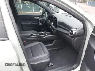 ✅ 2025 Chevrolet Equinox AWD LT • VIN: 3GNAXPEG5SL319759 • Lot: 43430902. Wystawiony na IAAI z przebiegiem 16 198 mil. Bezpłatny archiwum sprzedaży aukcyjnych z USA i szczegółowy raport historii pojazdu na DreamBid. Zdjęcie 5.