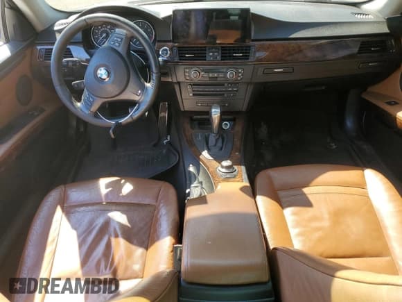 ✅ 2007 BMW 3 Series 328xi • VIN: WBAWV53507P077806 • Lot: 55670105. Listed on Copart with 169,046 mi. Free auction sales archive from the USA and detailed vehicle history report at DreamBid. Image 8.