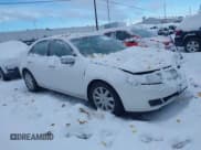 ✅ 2011 Lincoln MKZ • VIN: 3LNHL2GC6BR761829 • Lot: 43659696. Listed on IAAI with 112,660 mi. Free auction sales archive from the USA and detailed vehicle history report at DreamBid. Image 1.