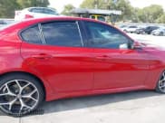 ✅ 2018 Alfa Romeo Giulia Ti Sport • VIN: ZARFAEEN6J7577932 • Лот: 43370364. Опубликован ранее на IAAI с пробегом 52 651 миль. Бесплатный доступ к архиву аукционных продаж из США и подробный отчёт об истории автомобиля на DreamBid. Изображение 13.
