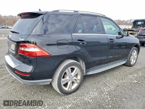 ✅ 2013 Mercedes-Benz M 350 • VIN: 4JGDA5HB4DA144972 • Лот: 95174815. Опубликован ранее на Copart с пробегом 151 897 миль. Бесплатный доступ к архиву аукционных продаж из США и подробный отчёт об истории автомобиля на DreamBid. Изображение 3.