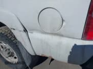 ✅ 2003 Chevrolet Suburban LT • VIN: 3GNGK26G73G226245 • Лот: 41672419. Опубликован ранее на IAAI с пробегом 179 253 миль. Бесплатный доступ к архиву аукционных продаж из США и подробный отчёт об истории автомобиля на DreamBid. Изображение 6.