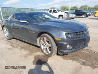 2010 Chevrolet Camaro 2SS z VIN 2G1FK1EJ0A9177756, wystawiony jako IAAI lot #43398367 z przebiegiem 141 363 mil mil oraz . Historia ofert i sprzedaży dostępna na DreamBid. Obrazek 1.