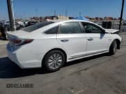 ✅ 2017 Hyundai Sonata SE • VIN: KMHE24L35HA063254 • Лот: 80963165. Опубликован ранее на Copart с пробегом Не указан. Бесплатный доступ к архиву аукционных продаж из США и подробный отчёт об истории автомобиля на DreamBid. Изображение 3.