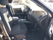 ✅ 2019 Nissan Pathfinder S • VIN: 5N1DR2MM9KC593354 • Lot: 43349603. Listed on IAAI with 75,366 mi. Free auction sales archive from the USA and detailed vehicle history report at DreamBid. Image 5.