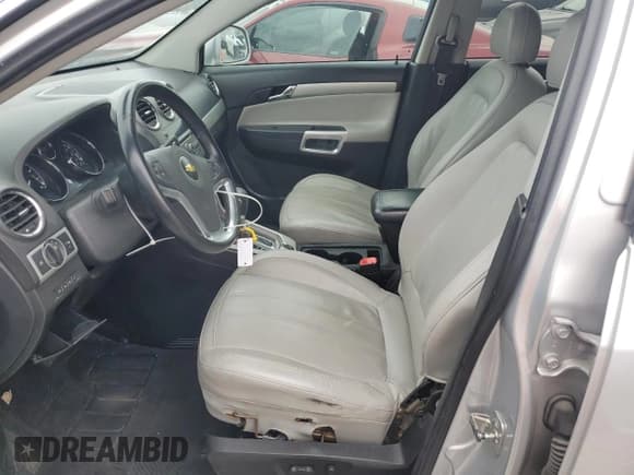 ✅ 2012 Chevrolet Captiva Sport LTZ • VIN: 3GNFL4E59CS602090 • Lot: 59815515. Wystawiony na Copart z przebiegiem 168 569 mil. Bezpłatny archiwum sprzedaży aukcyjnych z USA i szczegółowy raport historii pojazdu na DreamBid. Zdjęcie 7.