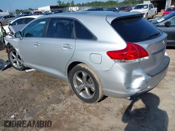 ✅ 2010 Toyota Venza • VIN: 4T3BK3BB2AU035171 • Lot: 42518767. Wystawiony na IAAI z przebiegiem 96 023 mil. Bezpłatny archiwum sprzedaży aukcyjnych z USA i szczegółowy raport historii pojazdu na DreamBid. Zdjęcie 3.