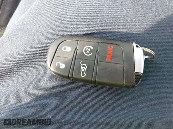 ✅ 2018 Jeep Grand Cherokee Altitude • VIN: 1C4RJFAG6JC267890 • Lot: 43674148. Wystawiony na IAAI z przebiegiem 87 096 mil. Bezpłatny archiwum sprzedaży aukcyjnych z USA i szczegółowy raport historii pojazdu na DreamBid. Zdjęcie 11.