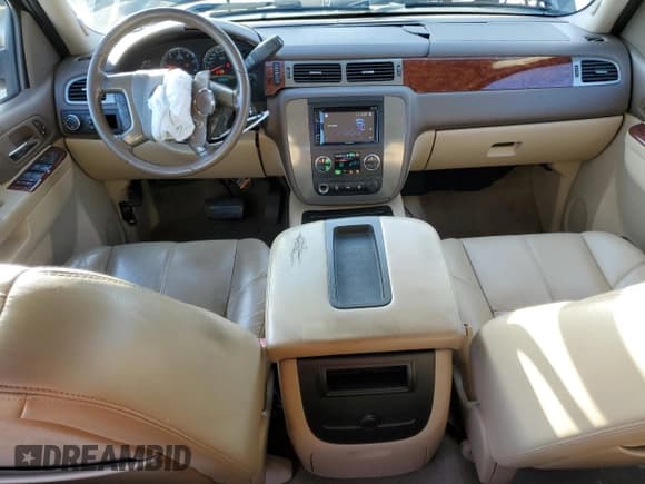 ✅ 2010 GMC Sierra 1500 SLT • VIN: 3GTRCWE03AG287390 • Лот: 87533655. Опубликован ранее на Copart с пробегом 163 253 миль. Бесплатный доступ к архиву аукционных продаж из США и подробный отчёт об истории автомобиля на DreamBid. Изображение 8.