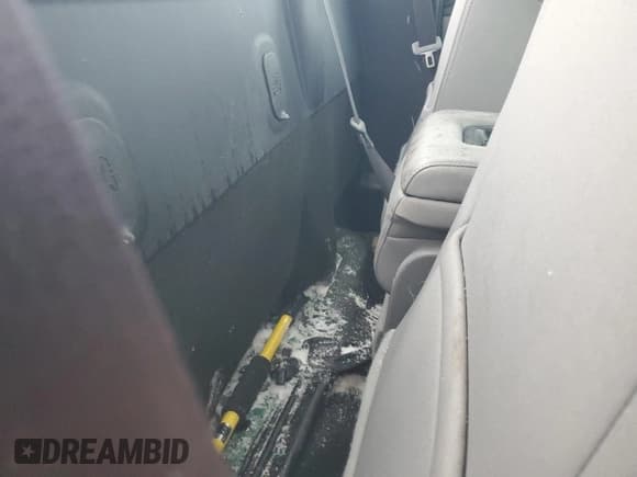 ✅ 2018 GMC Sierra 1500 • VIN: 1GTN1LEH8JZ316164 • Лот: 41501175. Опубликован ранее на Copart с пробегом 134 090 миль. Бесплатный доступ к архиву аукционных продаж из США и подробный отчёт об истории автомобиля на DreamBid. Изображение 10.