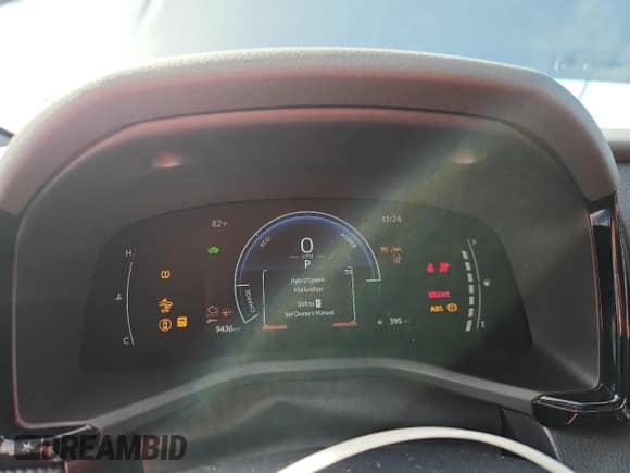 2025 Toyota Camry SE with VIN 4T1DAACK0SU629914, listed as a Copart auction lot 90032825 with 9,436 mi miles and Salvage title. Bid and sale history available at DreamBid. Image 9.