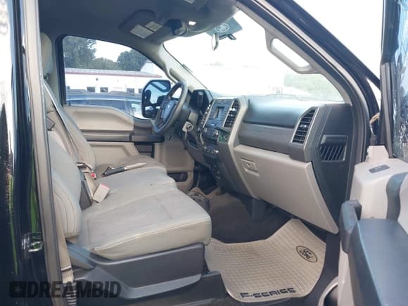 ✅ 2017 Ford F-250 Lariat • VIN: 1FT7W2BTXHEC59710 • Lot: 43242593. Wystawiony na IAAI z przebiegiem 142 627 mil. Bezpłatny archiwum sprzedaży aukcyjnych z USA i szczegółowy raport historii pojazdu na DreamBid. Zdjęcie 5.