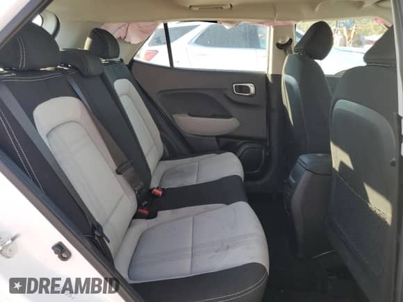 2024 Hyundai Venue SEL с VIN KMHRC8A35RU329087, выставлен на аукционе Copart как лот 72544074 с пробегом 5 023 миль миль и Списание • Salvage title. История ставок и продаж доступна на DreamBid. Изображение 11.