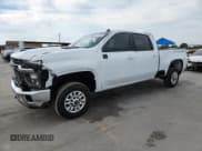 ✅ 2024 Chevrolet Silverado 2500HD LT • VIN: 2GC4YNEY3R1230137 • Лот: 87066945. Опубликован ранее на Copart с пробегом 51 954 миль. Бесплатный доступ к архиву аукционных продаж из США и подробный отчёт об истории автомобиля на DreamBid. Изображение 1.