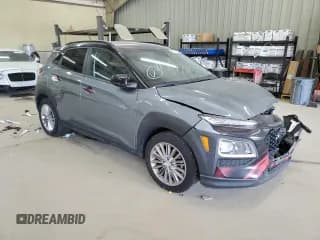 ✅ 2019 Hyundai Kona SEL • VIN: KM8K22AA0KU308301 • Лот: 64051193. Опубликован ранее на Copart с пробегом 68 333 миль. Бесплатный доступ к архиву аукционных продаж из США и подробный отчёт об истории автомобиля на DreamBid. Изображение 4.