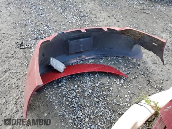 ✅ 2001 Mercury Cougar • VIN: 1ZWHT61L415601351 • Lot: 84071805. Wystawiony na Copart z przebiegiem 77 175 mil. Bezpłatny archiwum sprzedaży aukcyjnych z USA i szczegółowy raport historii pojazdu na DreamBid. Zdjęcie 12.