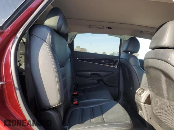 ✅ 2020 Kia Sorento EX • VIN: 5XYPH4A5XLG666368 • Lot: 93372685. Wystawiony na Copart z przebiegiem 86 473 mil. Bezpłatny archiwum sprzedaży aukcyjnych z USA i szczegółowy raport historii pojazdu na DreamBid. Zdjęcie 11.