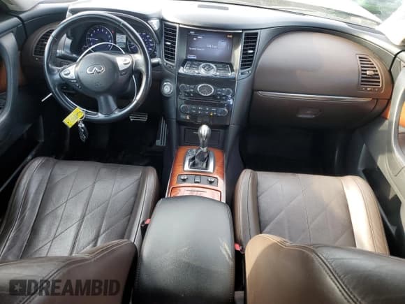 ✅ 2015 Infiniti QX70 • VIN: JN8CS1MUXFM381307 • Lot: 47267545. Listed on Copart with 171,240 mi. Free auction sales archive from the USA and detailed vehicle history report at DreamBid. Image 8.