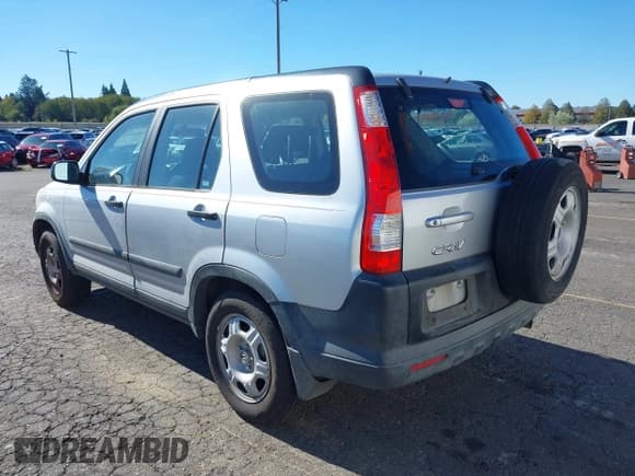 ✅ 2005 Honda CR-V LX • VIN: SHSRD68505U300606 • Lot: 43461620. Wystawiony na IAAI z przebiegiem 156 128 mil. Bezpłatny archiwum sprzedaży aukcyjnych z USA i szczegółowy raport historii pojazdu na DreamBid. Zdjęcie 3.
