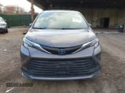 ✅ 2021 Toyota Sienna LE • VIN: 5TDKRKEC9MS032378 • Lot: 43665839. Listed on IAAI with 26,979 mi. Free auction sales archive from the USA and detailed vehicle history report at DreamBid. Image 13.