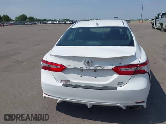 2020 Toyota Camry SE with VIN 4T1G11BK3LU007582, listed as a IAAI auction lot 42414113 with 113,925 mi miles and . Bid and sale history available at DreamBid. Image 16.