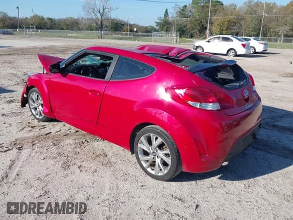 ✅ 2017 Hyundai Veloster • VIN: KMHTC6AD9HU317655 • Lot: 41686133. Wystawiony na IAAI z przebiegiem 50 207 mil. Bezpłatny archiwum sprzedaży aukcyjnych z USA i szczegółowy raport historii pojazdu na DreamBid. Zdjęcie 3.