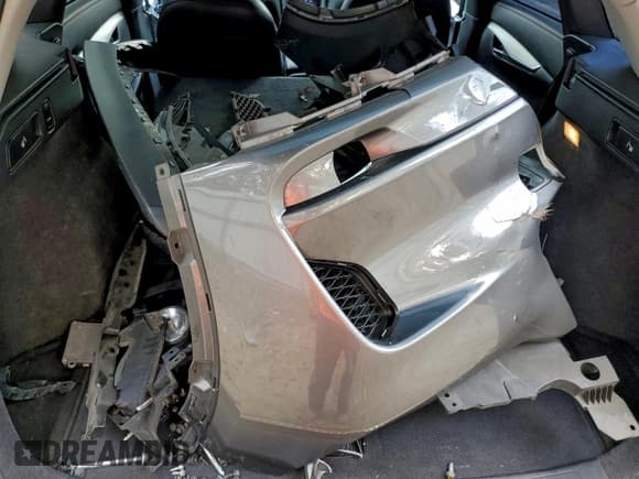 ✅ 2019 Infiniti QX50 Essential • VIN: 3PCAJ5M18KF130016 • Lot: 94399065. Listed on Copart with 86,755 mi. Free auction sales archive from the USA and detailed vehicle history report at DreamBid. Image 13.