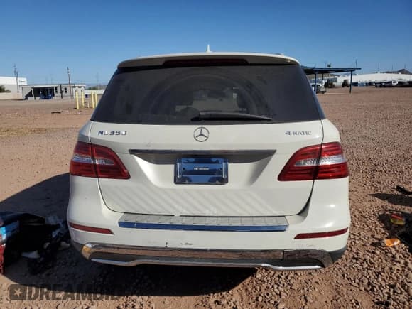 ✅ 2012 Mercedes-Benz M 350 • VIN: 4JGDA5HB9CA015883 • Lot: 85299005. Listed on Copart with 74,796 mi. Free auction sales archive from the USA and detailed vehicle history report at DreamBid. Image 6.