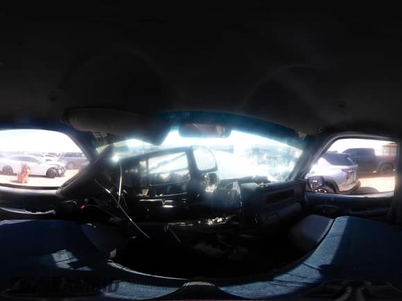 ✅ 1999 Chevrolet Silverado 2500 • VIN: 1GCGC24R8XR707587 • Лот: 43312643. Опубликован ранее на IAAI с пробегом 132 286 миль. Бесплатный доступ к архиву аукционных продаж из США и подробный отчёт об истории автомобиля на DreamBid. Изображение 18.