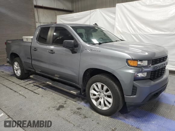 ✅ 2020 Chevrolet Silverado 1500 Custom • VIN: 1GCRYBEK4LZ333176 • Lot: 58762645. Listed on Copart with 123,276 mi. Free auction sales archive from the USA and detailed vehicle history report at DreamBid. Image 4.