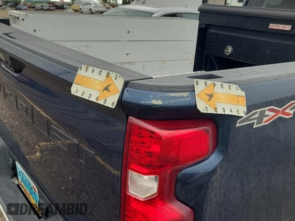 ✅ 2020 Chevrolet Silverado 2500HD Work Truck • VIN: 1GC2YLE78LF223851 • Lot: 42958979. Wystawiony na IAAI z przebiegiem 141 692 mil. Bezpłatny archiwum sprzedaży aukcyjnych z USA i szczegółowy raport historii pojazdu na DreamBid. Zdjęcie 1.