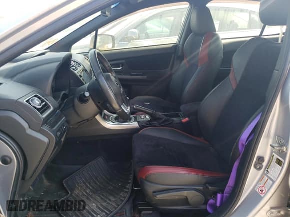 ✅ 2016 Subaru WRX STI • VIN: JF1VA2V65G9826737 • Лот: 69231864. Опубликован ранее на Copart с пробегом 118 263 миль. Бесплатный доступ к архиву аукционных продаж из США и подробный отчёт об истории автомобиля на DreamBid. Изображение 7.