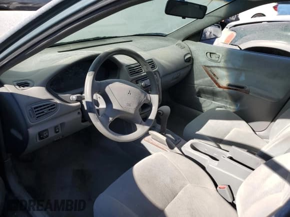 ✅ 1999 Mitsubishi Galant ES • VIN: 4A3AA46G2XE034383 • Лот: 74634294. Опубликован ранее на Copart с пробегом Не указан. Бесплатный доступ к архиву аукционных продаж из США и подробный отчёт об истории автомобиля на DreamBid. Изображение 8.