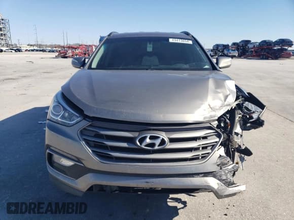 ✅ 2017 Hyundai Santa Fe 2.4L • VIN: 5XYZU3LB5HG422829 • Лот: 43413654. Опубликован ранее на Copart с пробегом 128 799 миль. Бесплатный доступ к архиву аукционных продаж из США и подробный отчёт об истории автомобиля на DreamBid. Изображение 5.