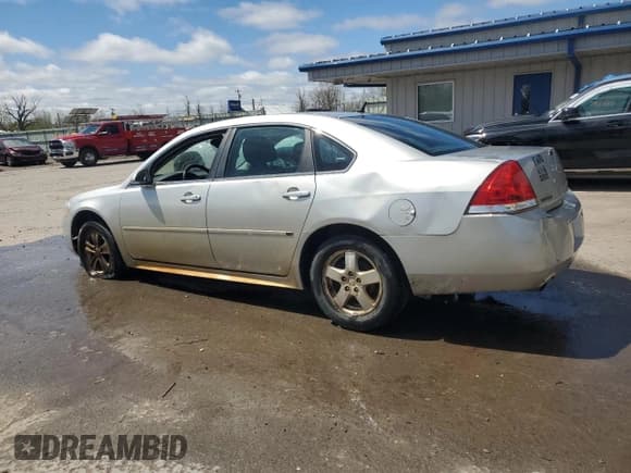 ✅ 2014 Chevrolet Impala LS • VIN: 2G1WA5E3XE1176405 • Lot: 54516115. Listed on Copart with 156,271 mi. Free auction sales archive from the USA and detailed vehicle history report at DreamBid. Image 2.