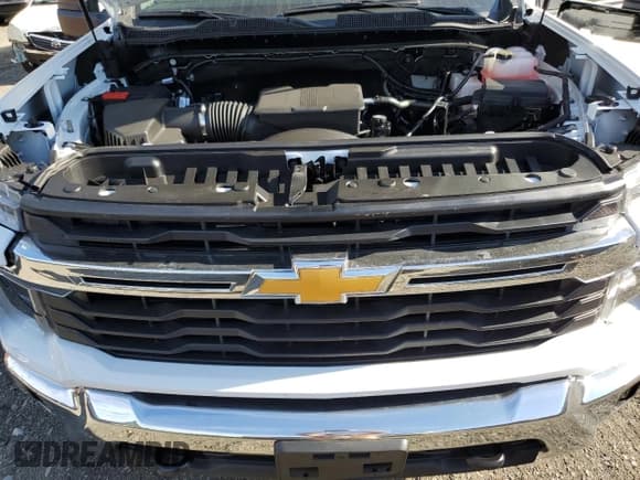 ✅ 2025 Chevrolet Silverado 2500HD LT • VIN: 2GC1KNE78S1234041 • Lot: 85681265. Wystawiony na Copart z przebiegiem 2 408 mil. Bezpłatny archiwum sprzedaży aukcyjnych z USA i szczegółowy raport historii pojazdu na DreamBid. Zdjęcie 11.