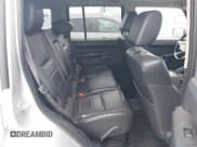 ✅ 2008 Jeep Commander Sport • VIN: 1J8HG48N98C155848 • Lot: 42638687. Wystawiony na IAAI z przebiegiem 187 943 mil. Bezpłatny archiwum sprzedaży aukcyjnych z USA i szczegółowy raport historii pojazdu na DreamBid. Zdjęcie 8.
