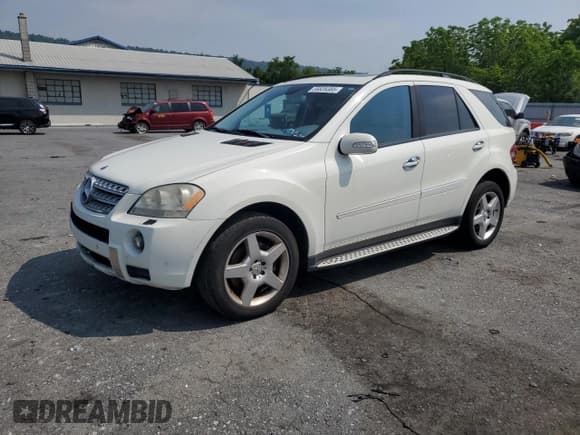 ✅ 2008 Mercedes-Benz M 550 • VIN: 4JGBB72E68A395680 • Lot: 59839385. Listed on Copart with 115,098 mi. Free auction sales archive from the USA and detailed vehicle history report at DreamBid. Image 1.
