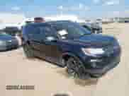 2018 Ford Explorer XLT с VIN 1FM5K7D89JGA52093, выставлен на аукционе IAAI как лот 43351772 с пробегом 87 615 миль миль и . История ставок и продаж доступна на DreamBid. Изображение 1.