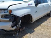 ✅ 2020 Chevrolet Silverado 1500 RST • VIN: 3GCUYEEL0LG438818 • Lot: 40846782. Wystawiony na IAAI z przebiegiem 108 018 mil. Bezpłatny archiwum sprzedaży aukcyjnych z USA i szczegółowy raport historii pojazdu na DreamBid. Zdjęcie 6.