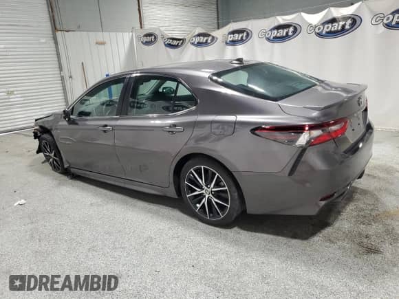 2023 Toyota Camry SE с VIN 4T1G11AK6PU770235, выставлен на аукционе Copart как лот 71582115 с пробегом 41 352 миль миль и Чистый • Clean title. История ставок и продаж доступна на DreamBid. Изображение 2.