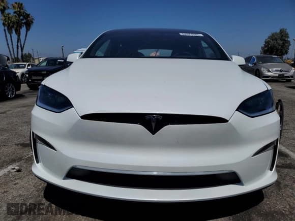 ✅ 2024 Tesla Model X Plaid • VIN: 7SAXCBE66RF442071 • Lot: 62571785. Wystawiony na Copart z przebiegiem Nie podano. Bezpłatny archiwum sprzedaży aukcyjnych z USA i szczegółowy raport historii pojazdu na DreamBid. Zdjęcie 5.