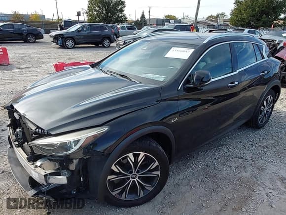 ✅ 2017 Infiniti QX30 Premium • VIN: SJKCH5CR0HA026128 • Лот: 43556047. Опубликован ранее на IAAI с пробегом 52 173 миль. Бесплатный доступ к архиву аукционных продаж из США и подробный отчёт об истории автомобиля на DreamBid. Изображение 17.