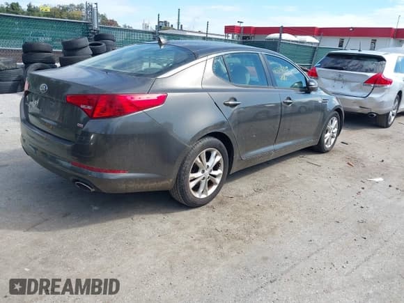 ✅ 2013 Kia Optima LX • VIN: 5XXGM4A7XDG114176 • Лот: 43442109. Опубликован ранее на IAAI с пробегом 142 431 миль. Бесплатный доступ к архиву аукционных продаж из США и подробный отчёт об истории автомобиля на DreamBid. Изображение 4.