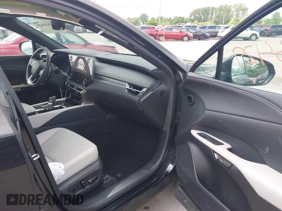 ✅ 2023 Lexus RX 350 • VIN: 2T2BAMCA9PC034273 • Lot: 42653429. Wystawiony na IAAI z przebiegiem 29 826 mil. Bezpłatny archiwum sprzedaży aukcyjnych z USA i szczegółowy raport historii pojazdu na DreamBid. Zdjęcie 5.